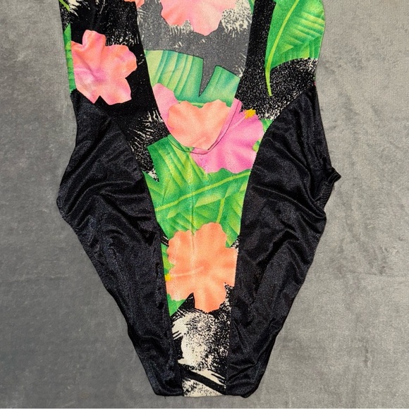 Vintage One Piece Floral Swimsuit Size 13/14 - Picture 8 of 9